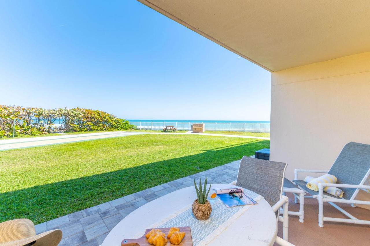 Paradise Beach Club - Ground Floor & Townhouses Satellite Beach Extérieur photo