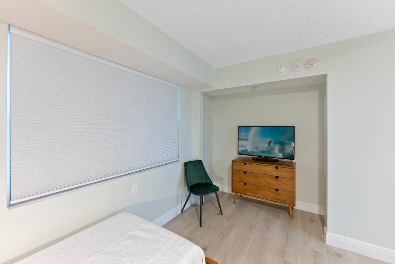 Paradise Beach Club - Ground Floor & Townhouses Satellite Beach Extérieur photo