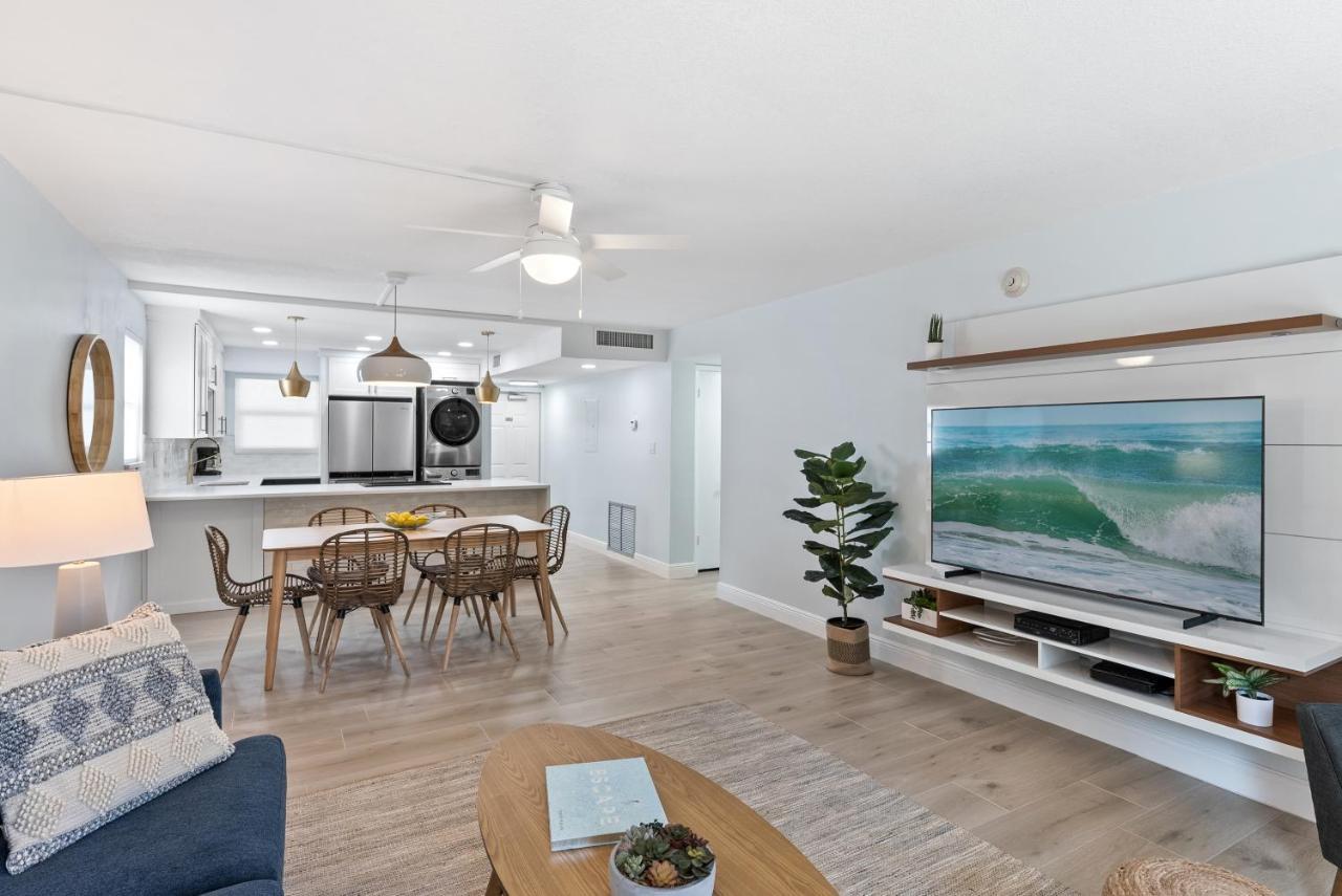 Paradise Beach Club - Ground Floor & Townhouses Satellite Beach Extérieur photo