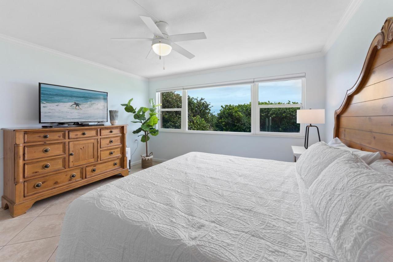Paradise Beach Club - Ground Floor & Townhouses Satellite Beach Extérieur photo
