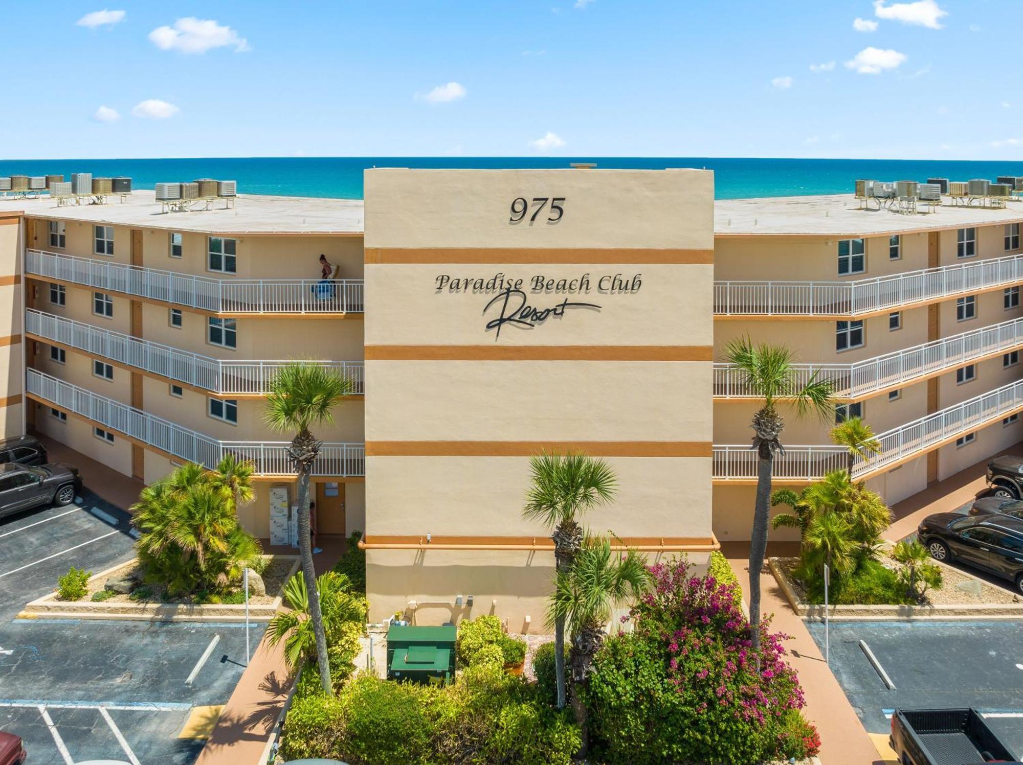 Paradise Beach Club - Ground Floor & Townhouses Satellite Beach Extérieur photo